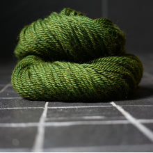 Load image into Gallery viewer, Tarma Aran 20% off
